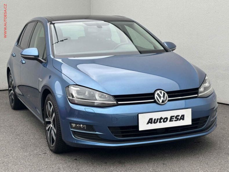 Volkswagen Golf - hlavní foto