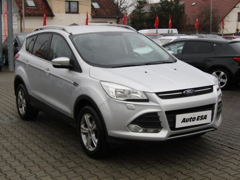 Ford Kuga - hlavní foto