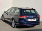 Volkswagen Passat - fotka číslo 5