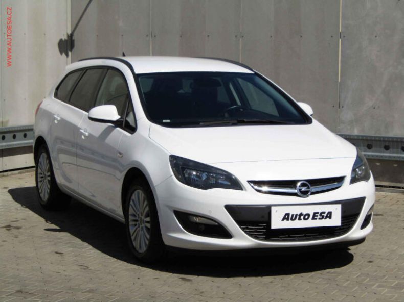 Opel Astra - hlavní fotka inzerátu