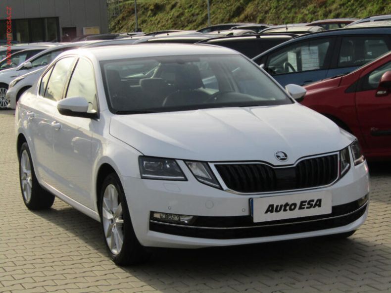 Škoda Octavia - hlavní foto