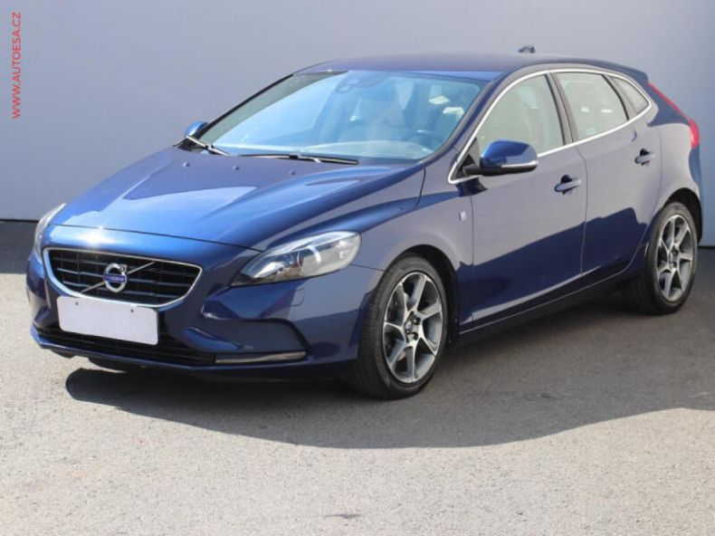 Volvo V40 - hlavní fotka