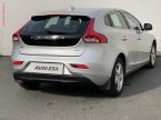 Volvo V40 - fotka číslo 3