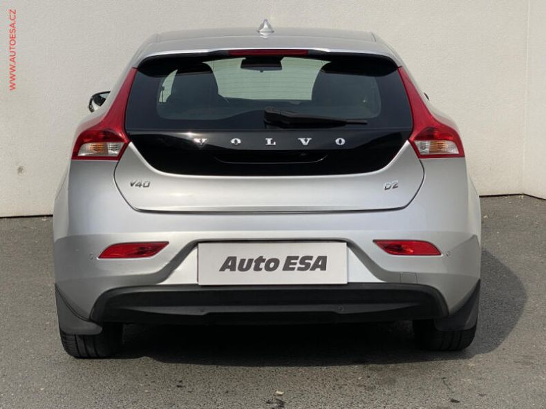 Volvo V40 - hlavní fotka
