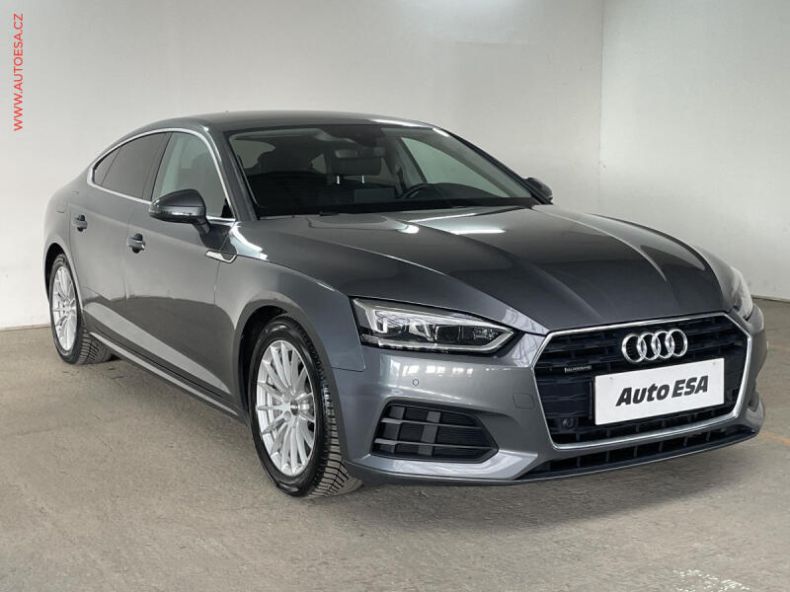 Audi A5 - hlavní foto