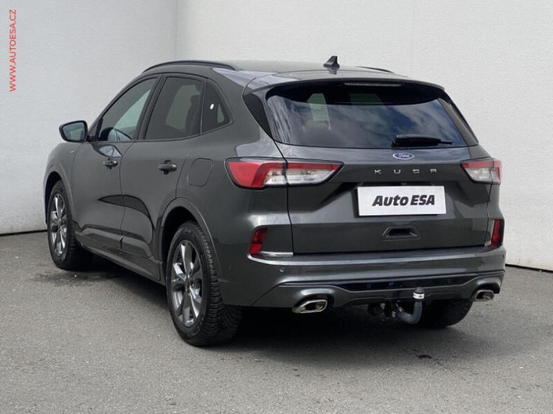 Ford Kuga - hlavní fotka