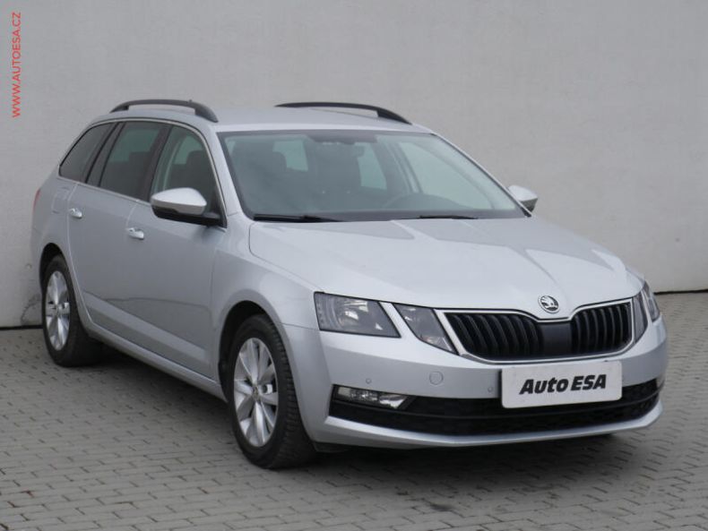 Škoda Octavia - hlavní foto