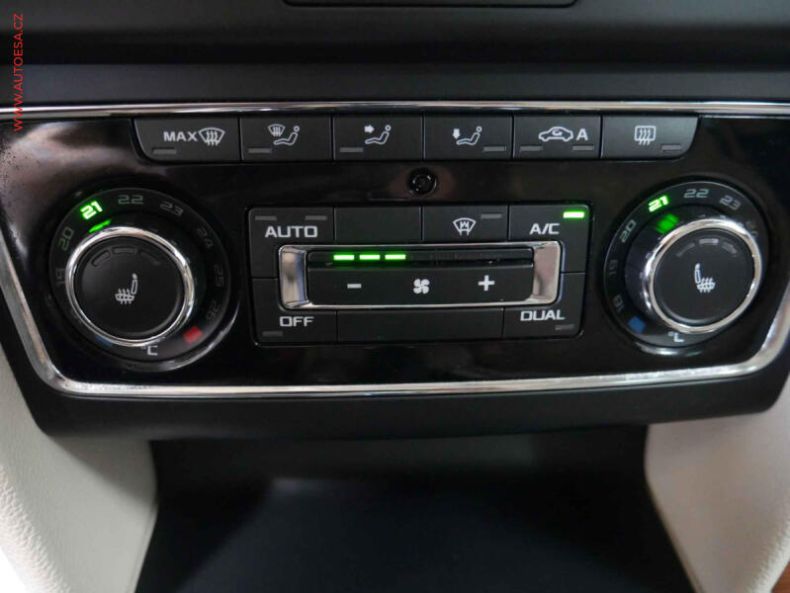 Škoda Superb - hlavní fotka