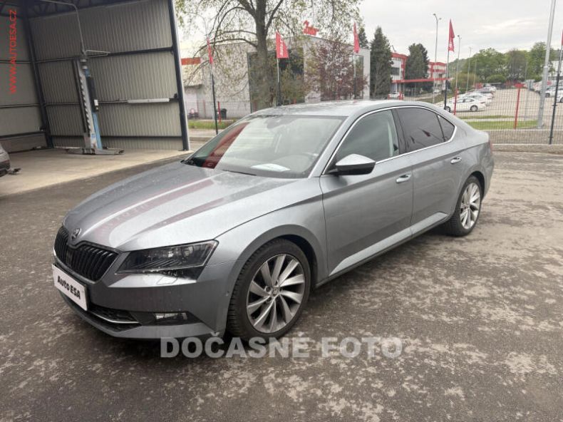 Škoda Superb - hlavní fotka inzerátu