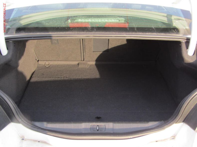 Peugeot 508 - hlavní fotka