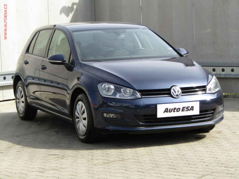 Volkswagen Golf - hlavní fotka