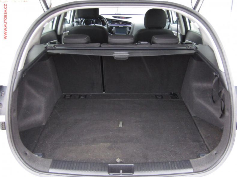 Kia Cee'd - hlavní fotka