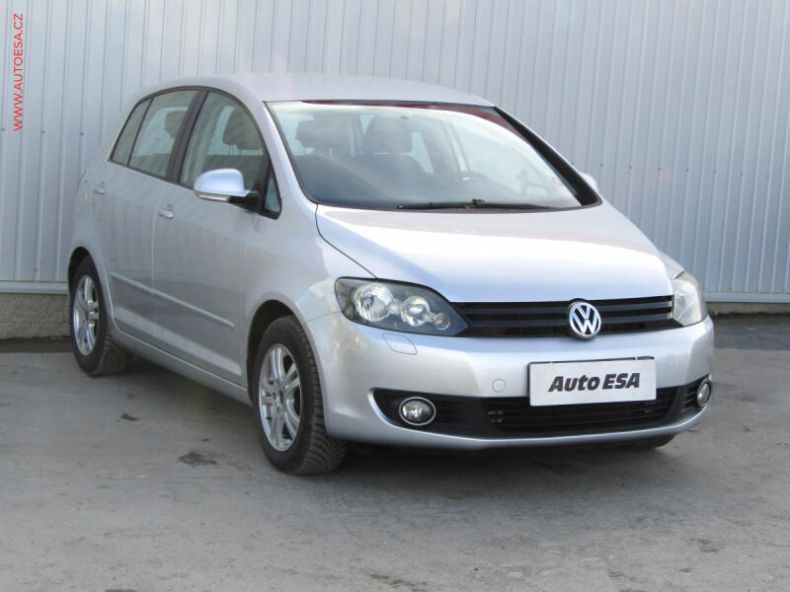 Volkswagen Golf - hlavní foto