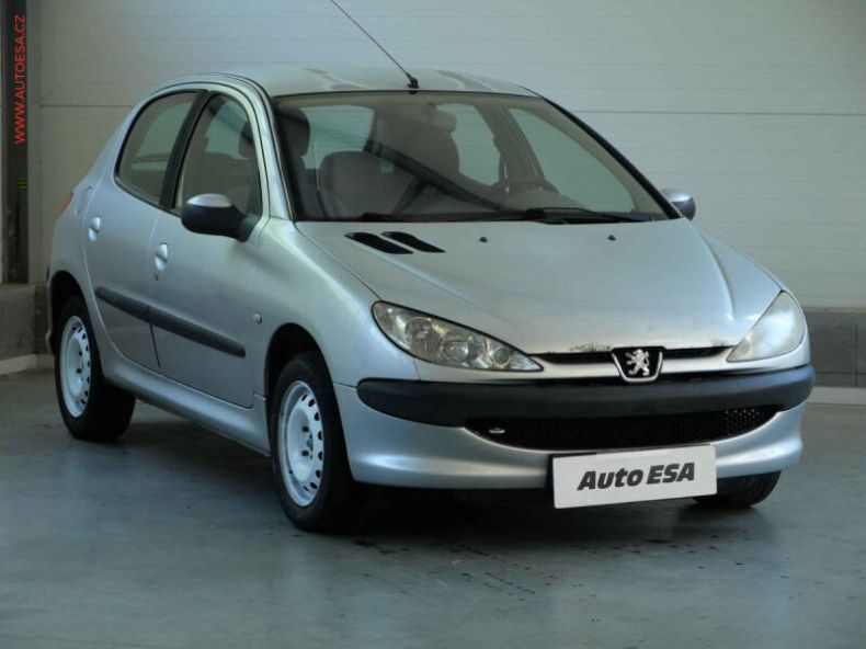 Peugeot 206 - hlavní fotka inzerátu