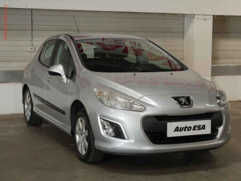 Peugeot 308 - hlavní foto