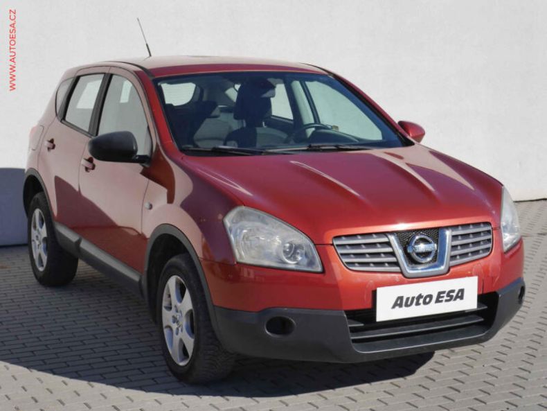 Nissan Qashqai - hlavní fotka inzerátu