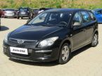 Hyundai i30 - fotka číslo 2