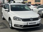 Volkswagen Passat - fotka číslo 0