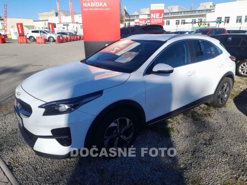 Kia XCeed - hlavní foto