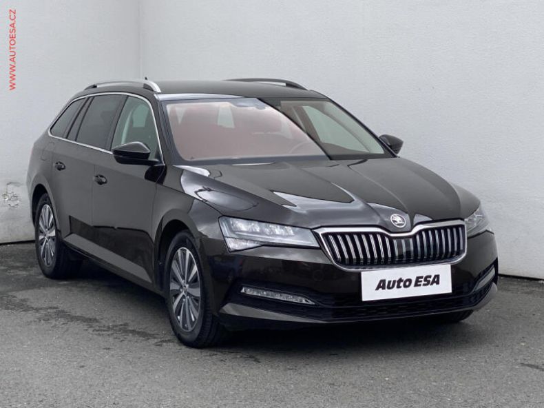 Škoda Superb - hlavní fotka