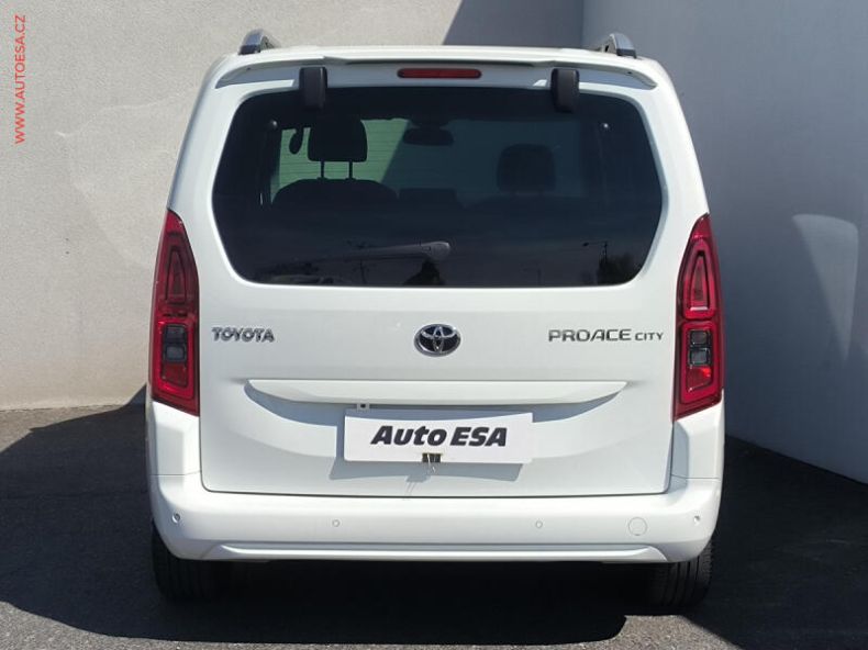 Toyota ProAce City Verso - hlavní fotka