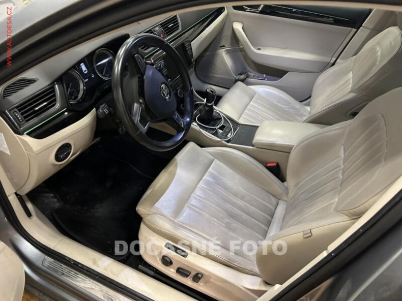 Škoda Superb - hlavní fotka