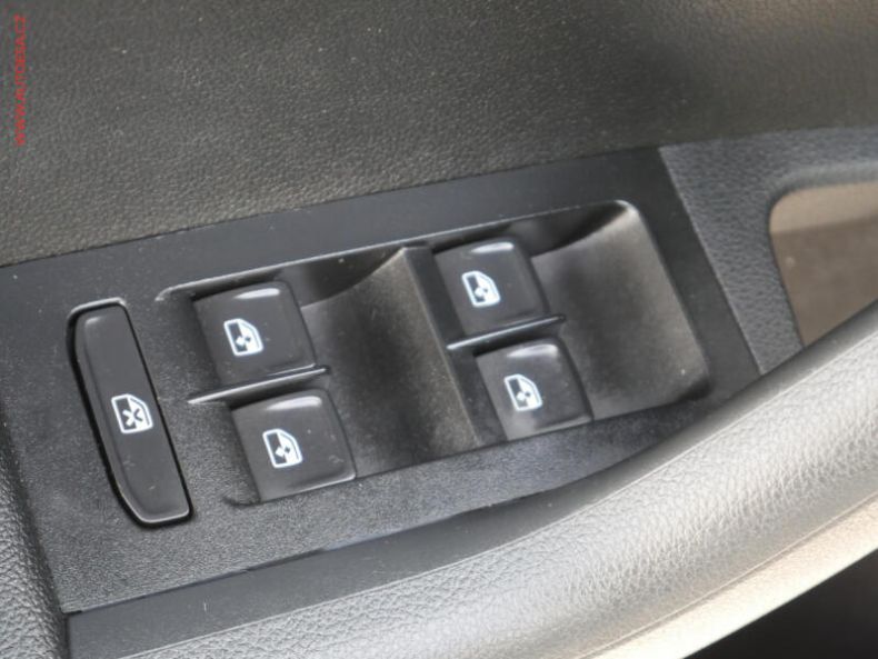 Škoda Octavia - hlavní fotka