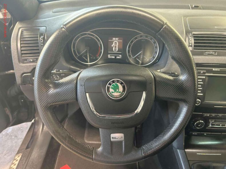 Škoda Octavia - hlavní fotka