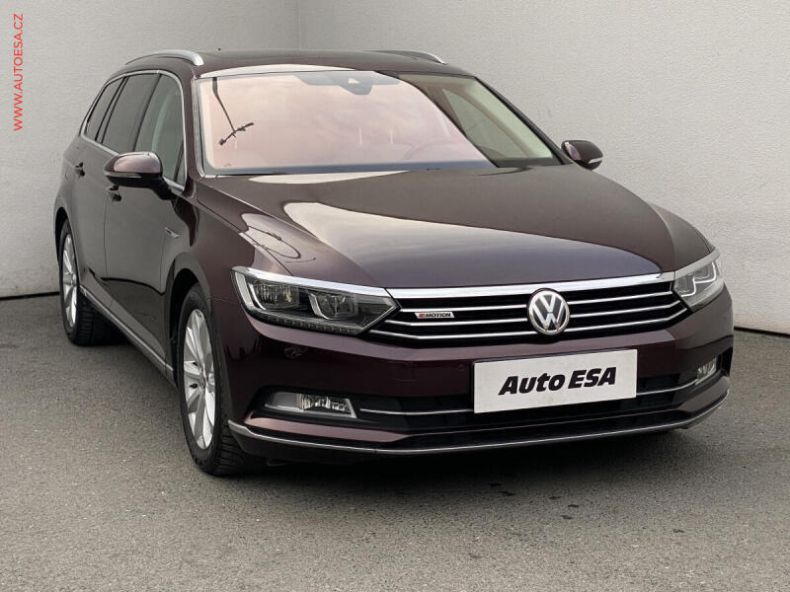 Volkswagen Passat - hlavní fotka inzerátu