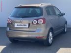 Volkswagen Golf - fotka číslo 3