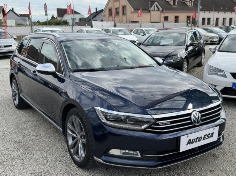Volkswagen Passat - hlavní fotka inzerátu