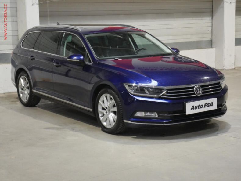 Volkswagen Passat - hlavní foto