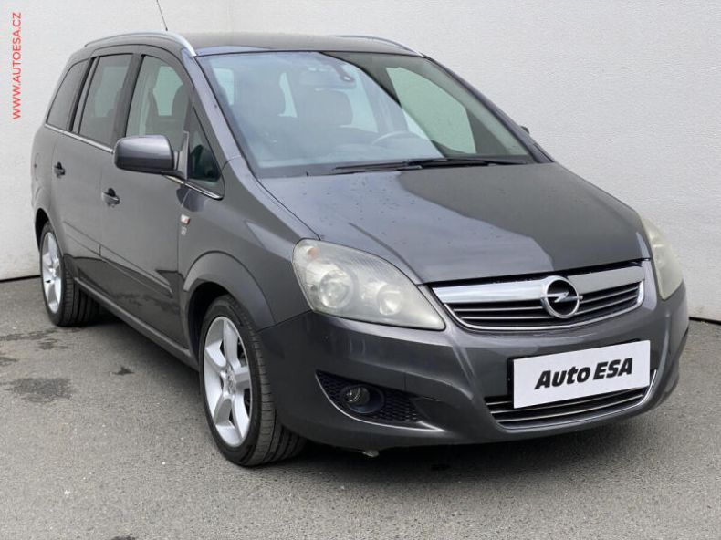Opel Zafira - hlavní foto