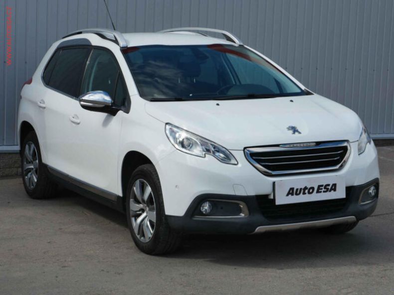 Peugeot 2008 - hlavní foto