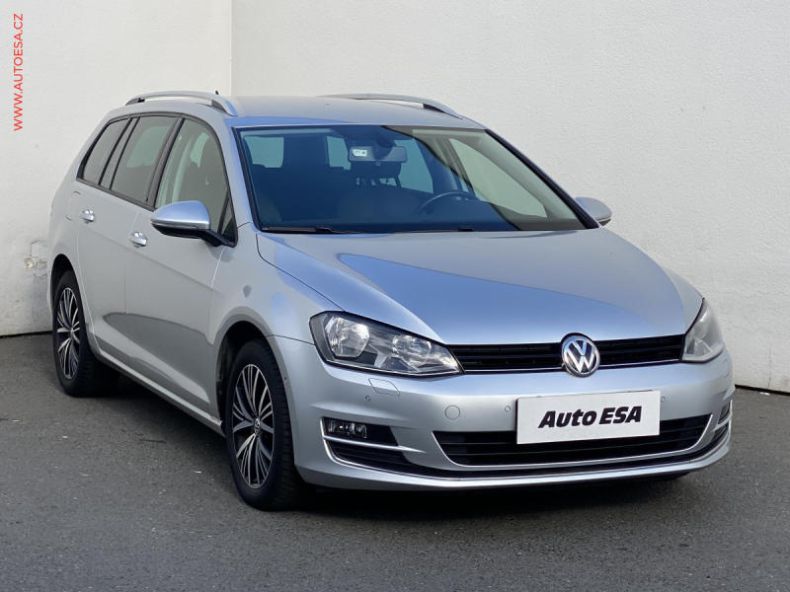 Volkswagen Golf - hlavní foto