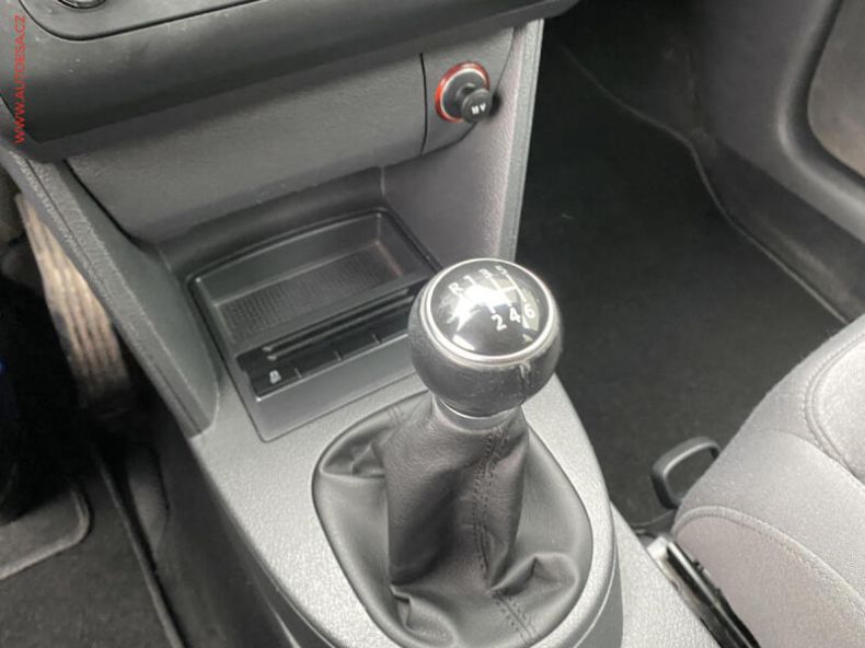 Volkswagen Touran - hlavní fotka