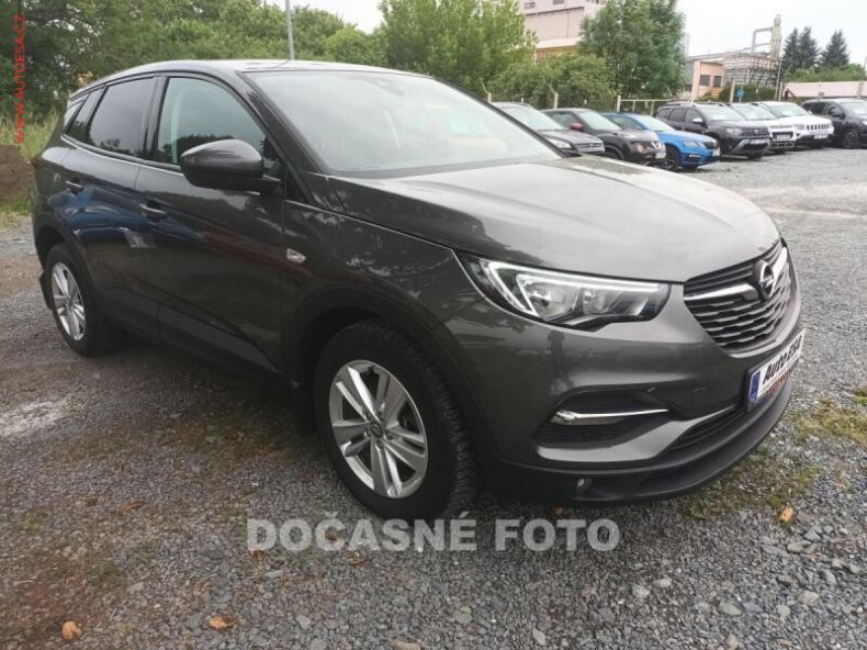 Opel Grandland X - hlavní foto