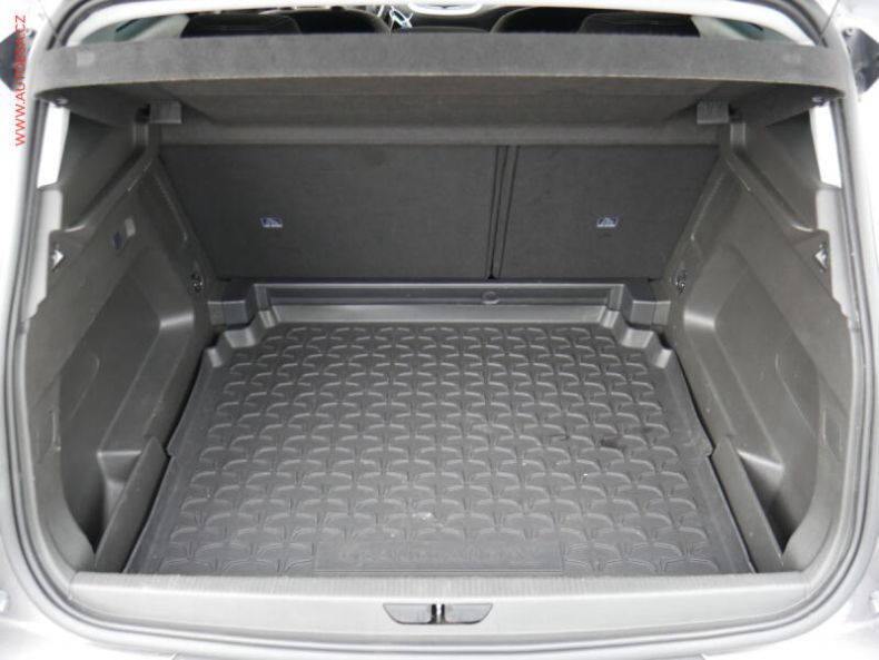 Opel Grandland X - hlavní fotka