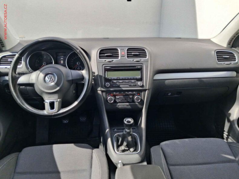 Volkswagen Golf - hlavní fotka