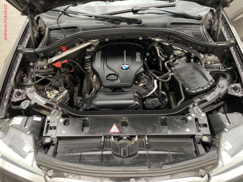 BMW X3 - hlavní fotka