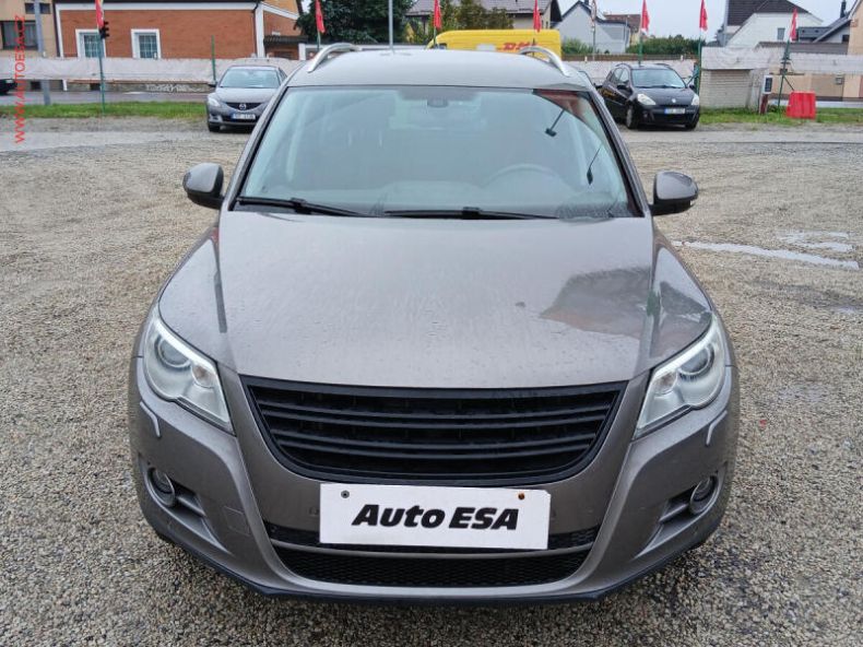 Volkswagen Tiguan - hlavní fotka