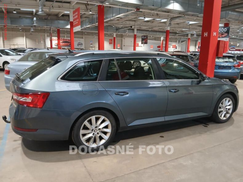 Škoda Superb - hlavní fotka inzerátu