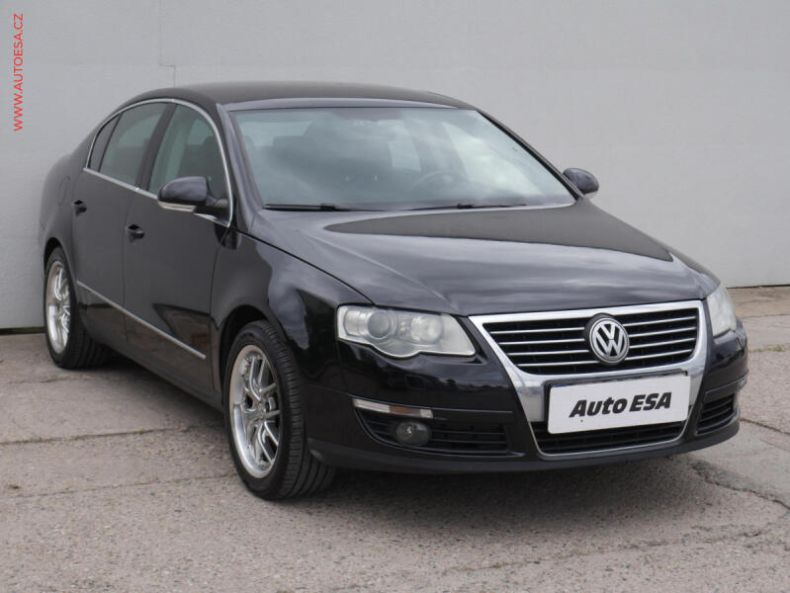 Volkswagen Passat - hlavní foto