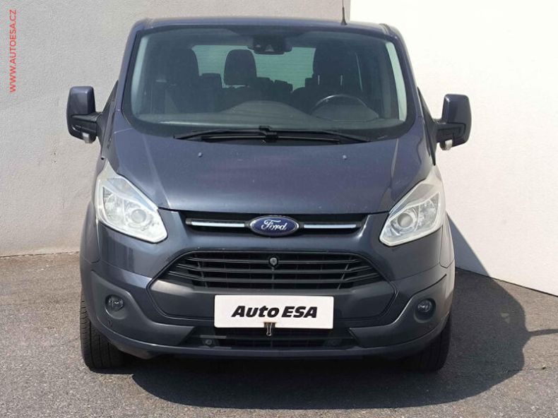 Ford Tourneo - hlavní fotka