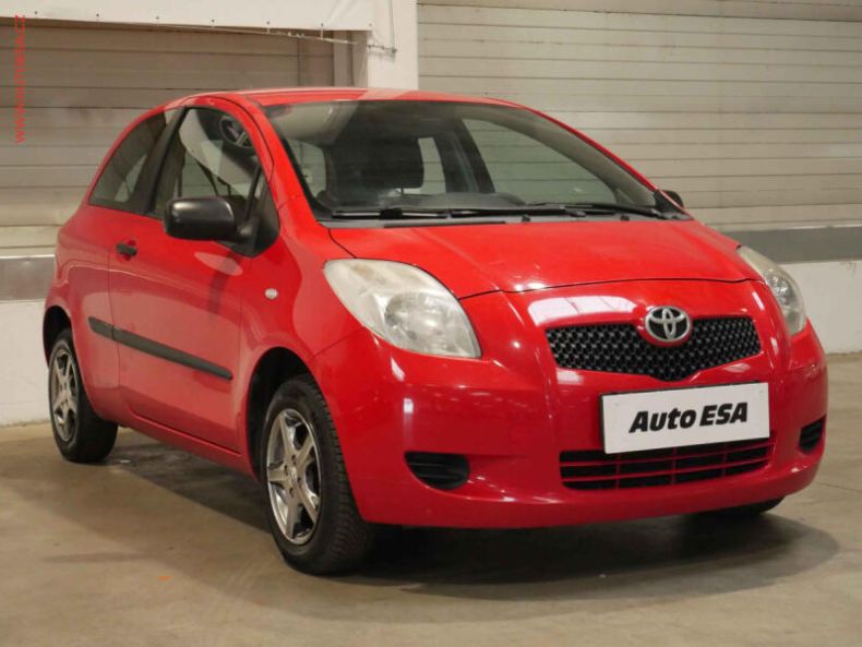 Toyota Yaris - hlavní fotka inzerátu