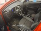 Hyundai i30 - fotka číslo 2