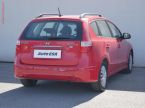 Hyundai i30 - fotka číslo 3