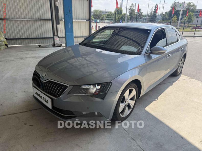 Škoda Superb - hlavní fotka inzerátu