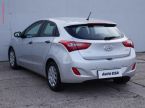 Hyundai i30 - fotka číslo 3