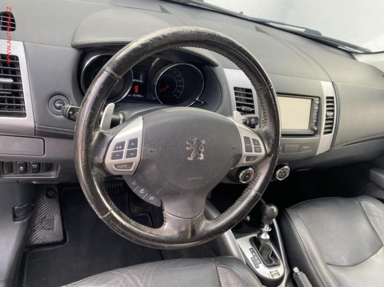 Peugeot 4007 - hlavní fotka